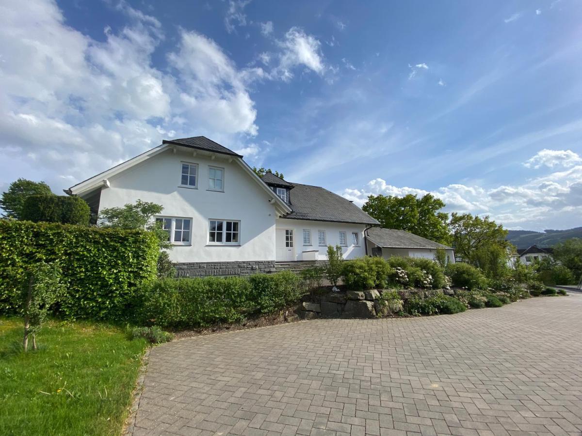 Villa Vahl Schmallenberg Exterior photo