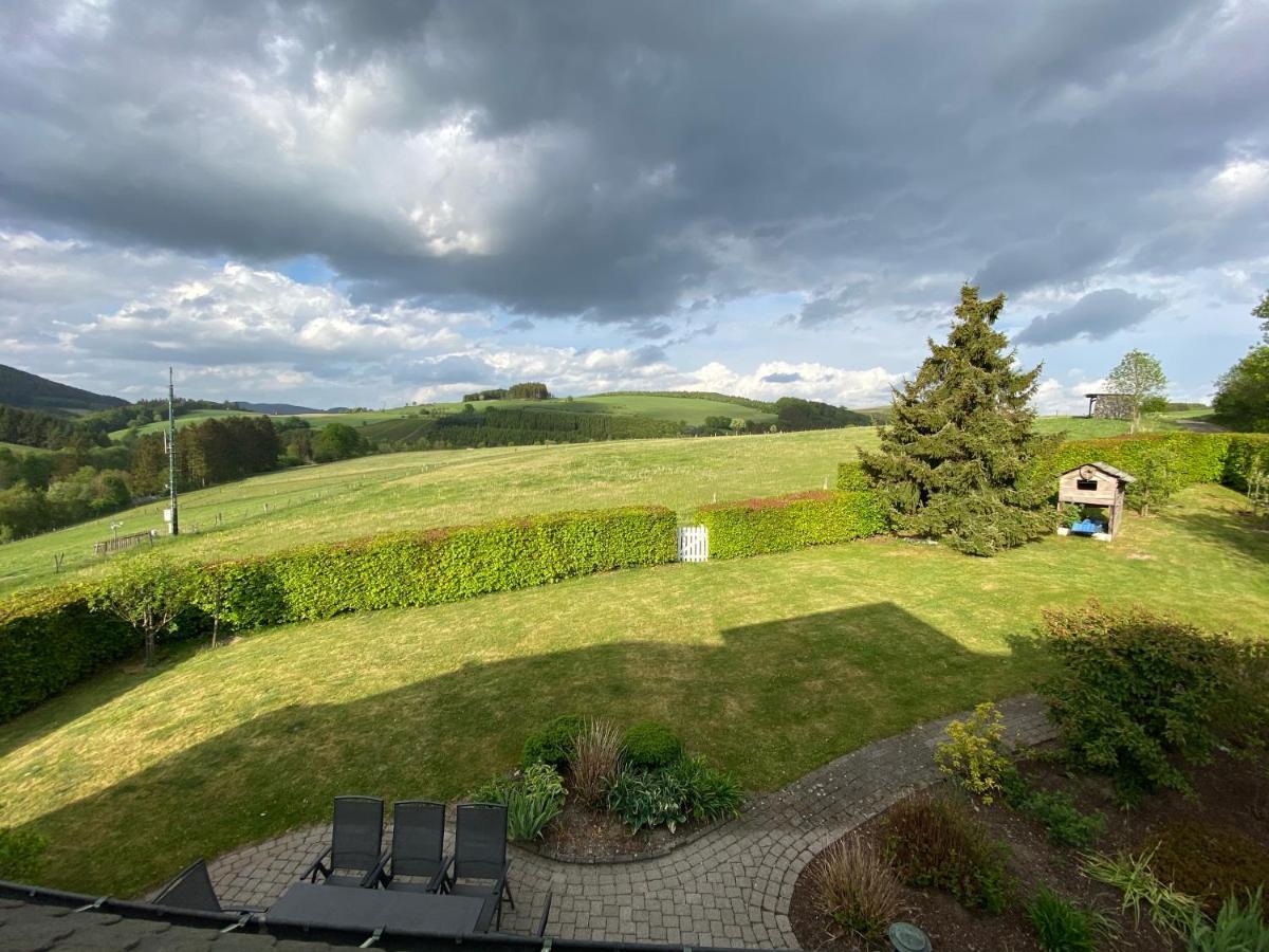 Villa Vahl Schmallenberg Exterior photo